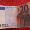 Spendenbericht 2016 20-Euro-Geldschein