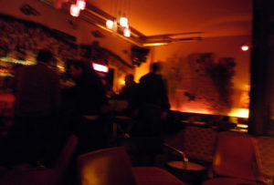 soylent bar - ambiente in orange © friedrichshainblog.de