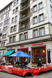 cafe tasso antiquariat berlin friedrichshain