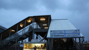treppenkonstruktion beim s-bahnhof ostkreuz