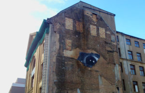 Wand mit Auge