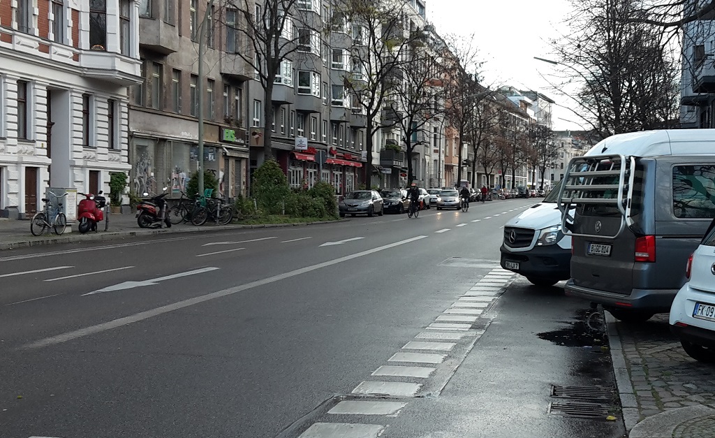 Fahrradweg zugeparkt Kreuzberg